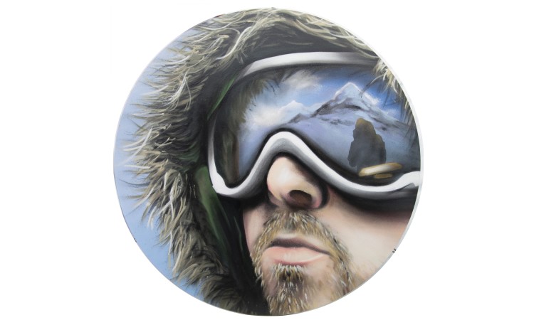 Auction artwork news