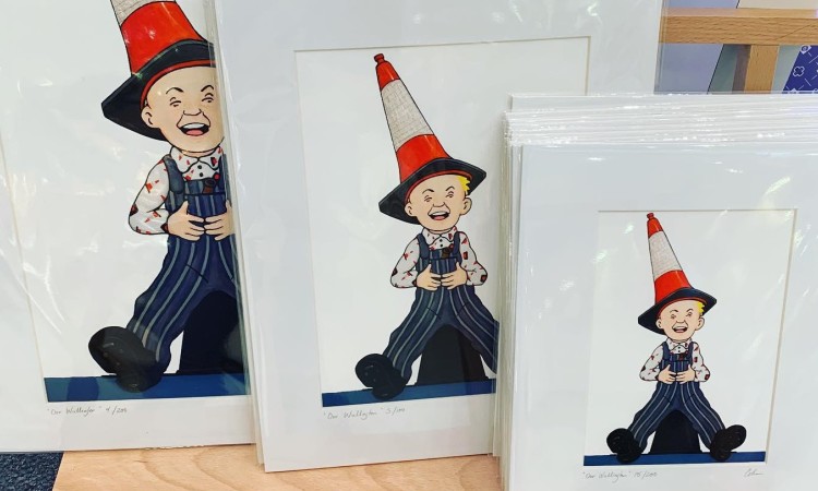 Oor Wullington Mounted prints

