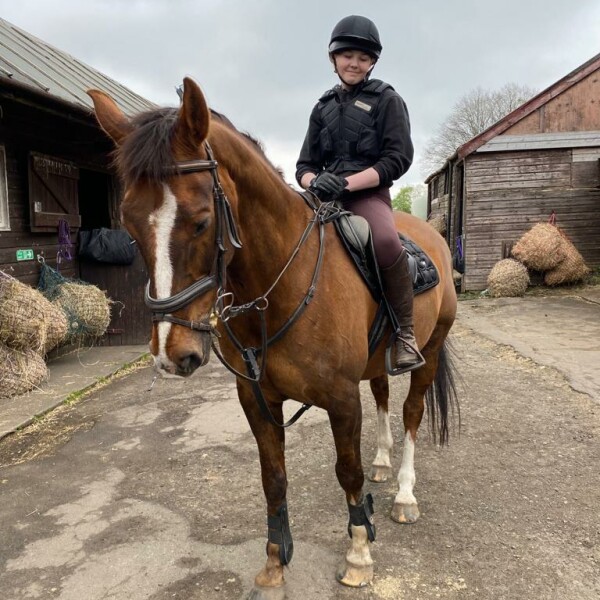 CHLOE ON HORSE