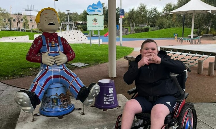 Daniel wheelchair oor wullie