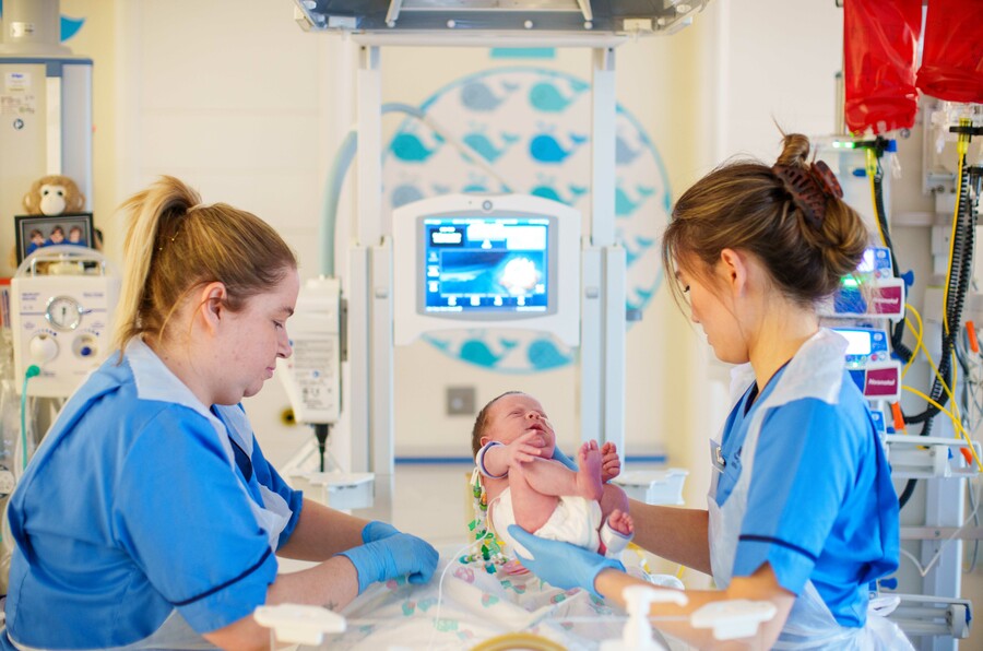 NICU Nurses