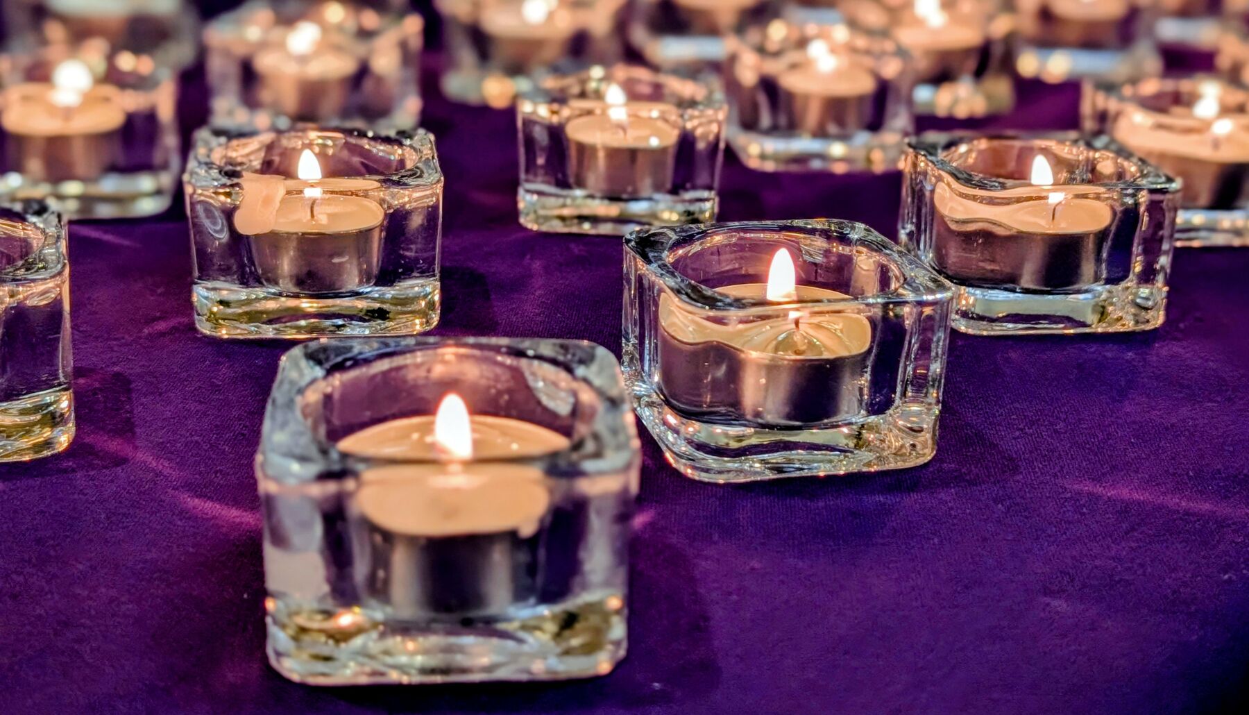 Wave of Light Service 2025